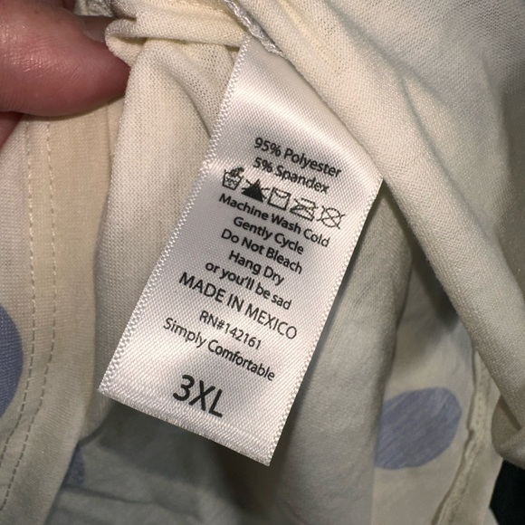 Lularoe 3X off white Lynnae withβ large lavender polka dots.NWT. πππ - Picture 6 of 9